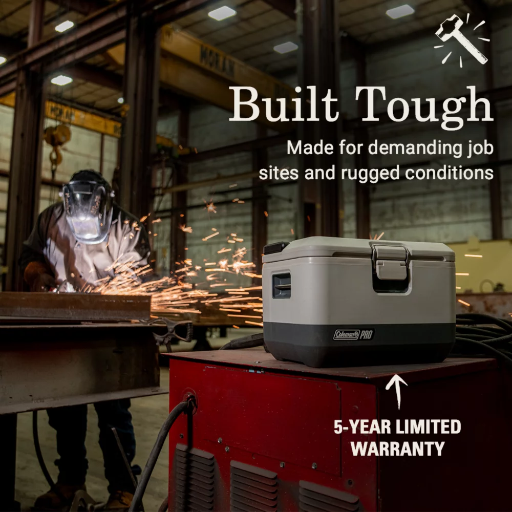 Coleman® Pro 9-Quart Hard Cooler 4 Coleman® Pro 9-Quart Hard Cooler - Image 2